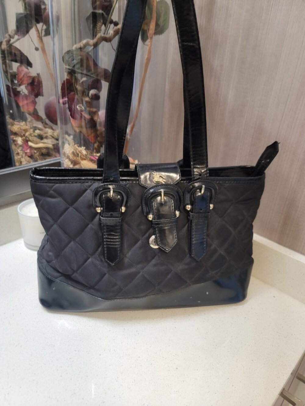 Burberry Black Nylon Quilted Tote Bag Good Condition Auth 21x36x12.5 cm